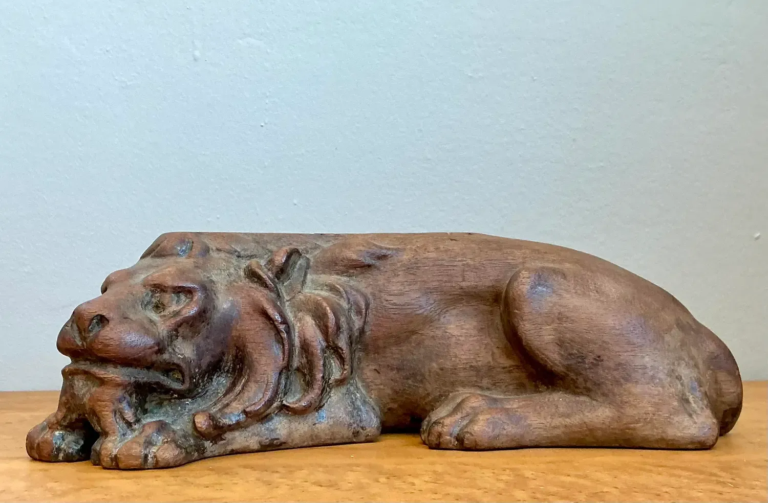 Vintage Hand Carved Lion — additional photo 2