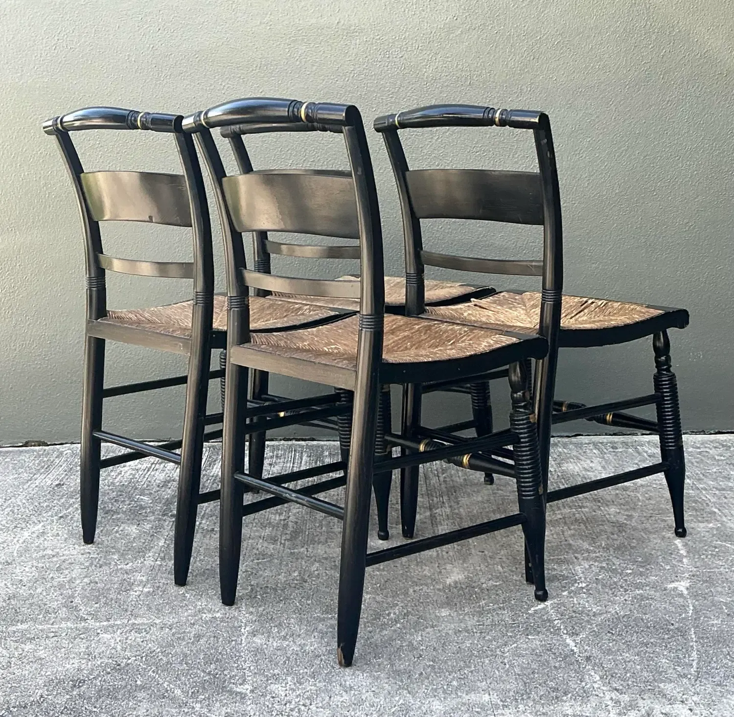 Vintage Hand Painted Hitchcock Chairs - Set of 4 — additional photo 6