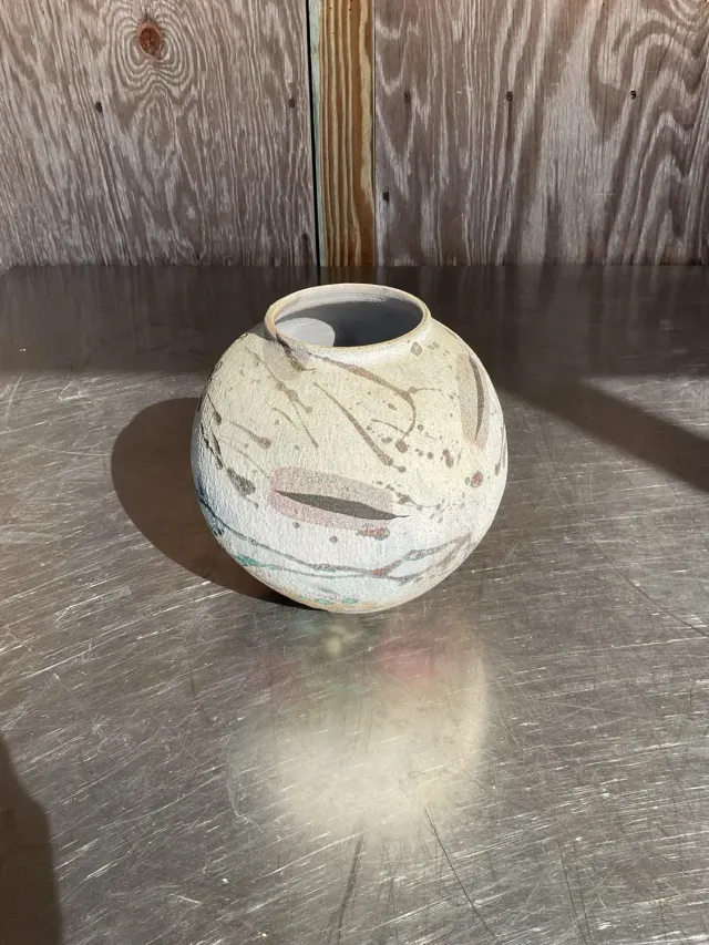 Vintage Hand Painted Studio Pottery Vase — additional photo 7
