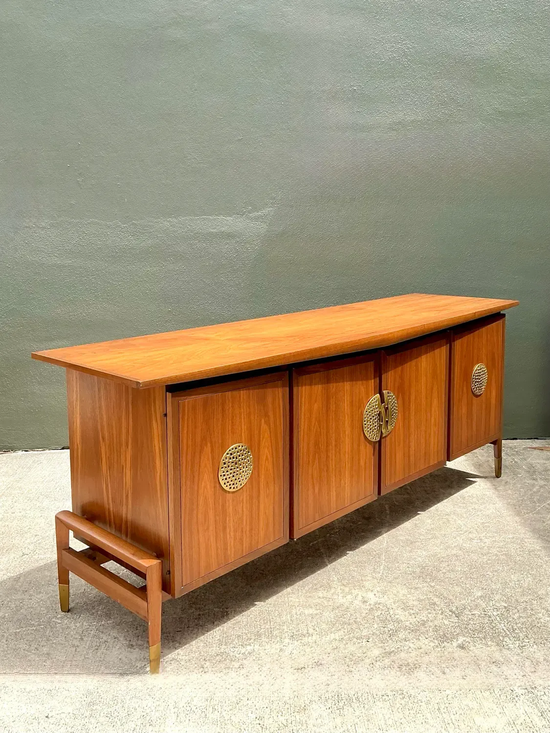 Vintage Helen Hobey for Baker Asian Medallion Credenza — additional photo 3