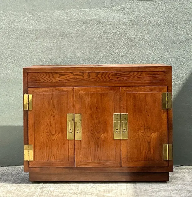 Vintage Henredon Campaign Dry Bar — additional photo 3