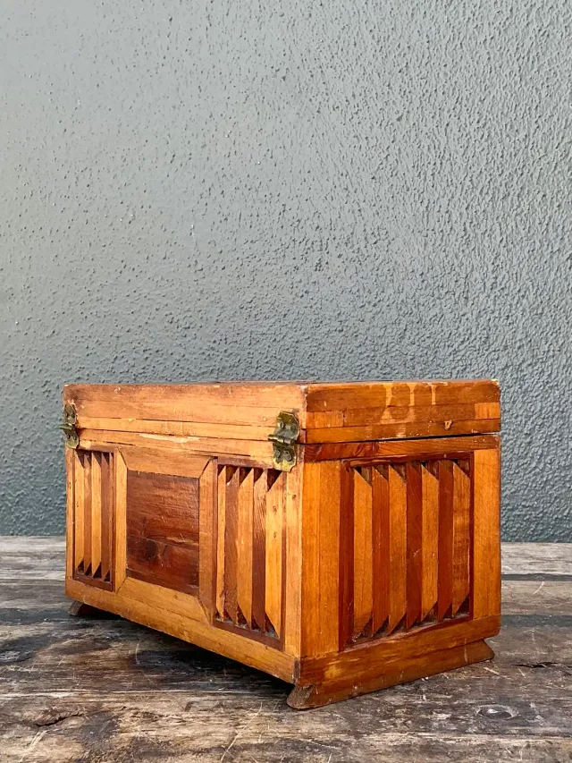 Vintage Inlay Wooden Box — additional photo 7