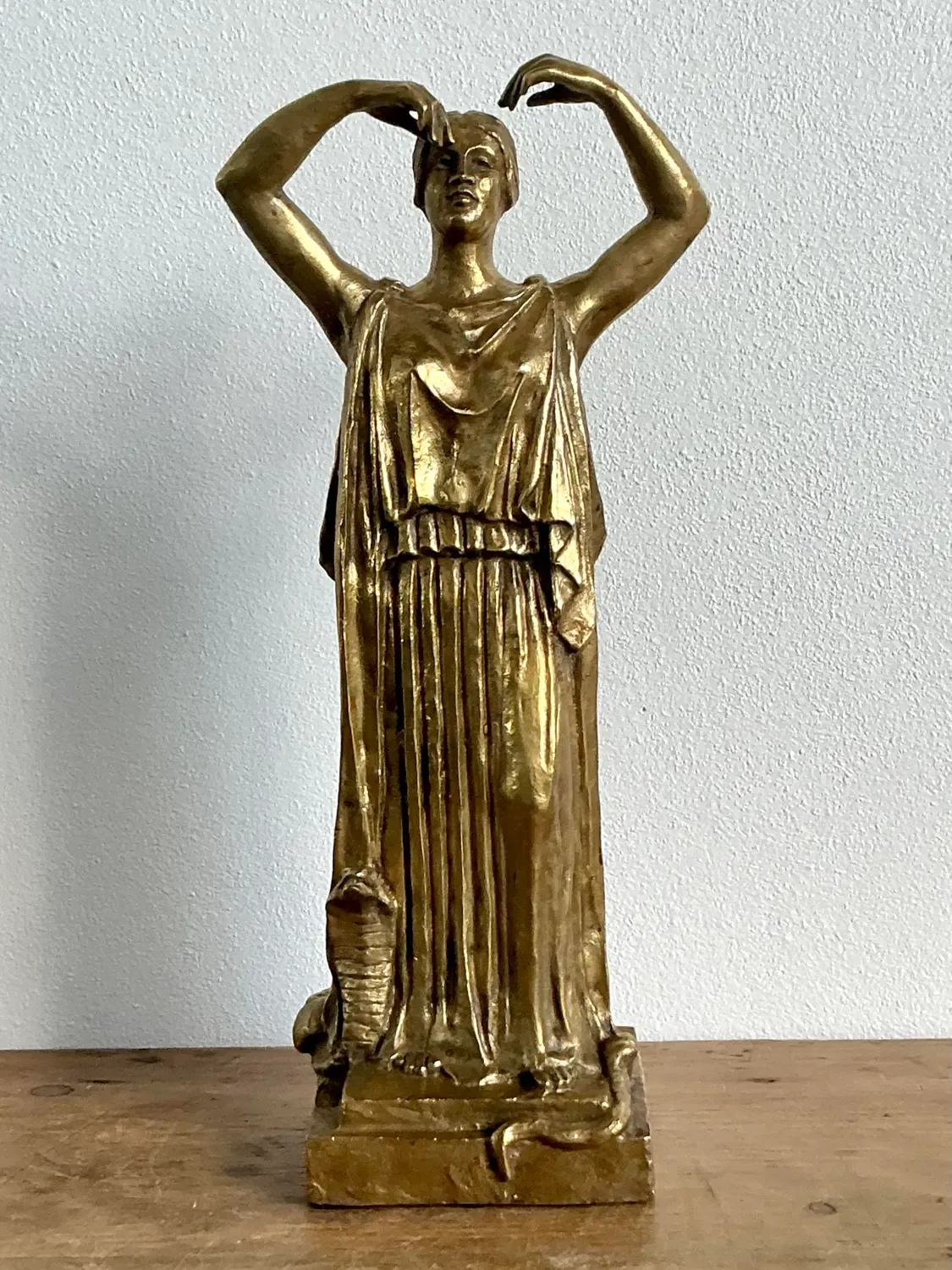 Vintage Italian 19th Century Polished Bronze of Peplophoros — additional photo 5