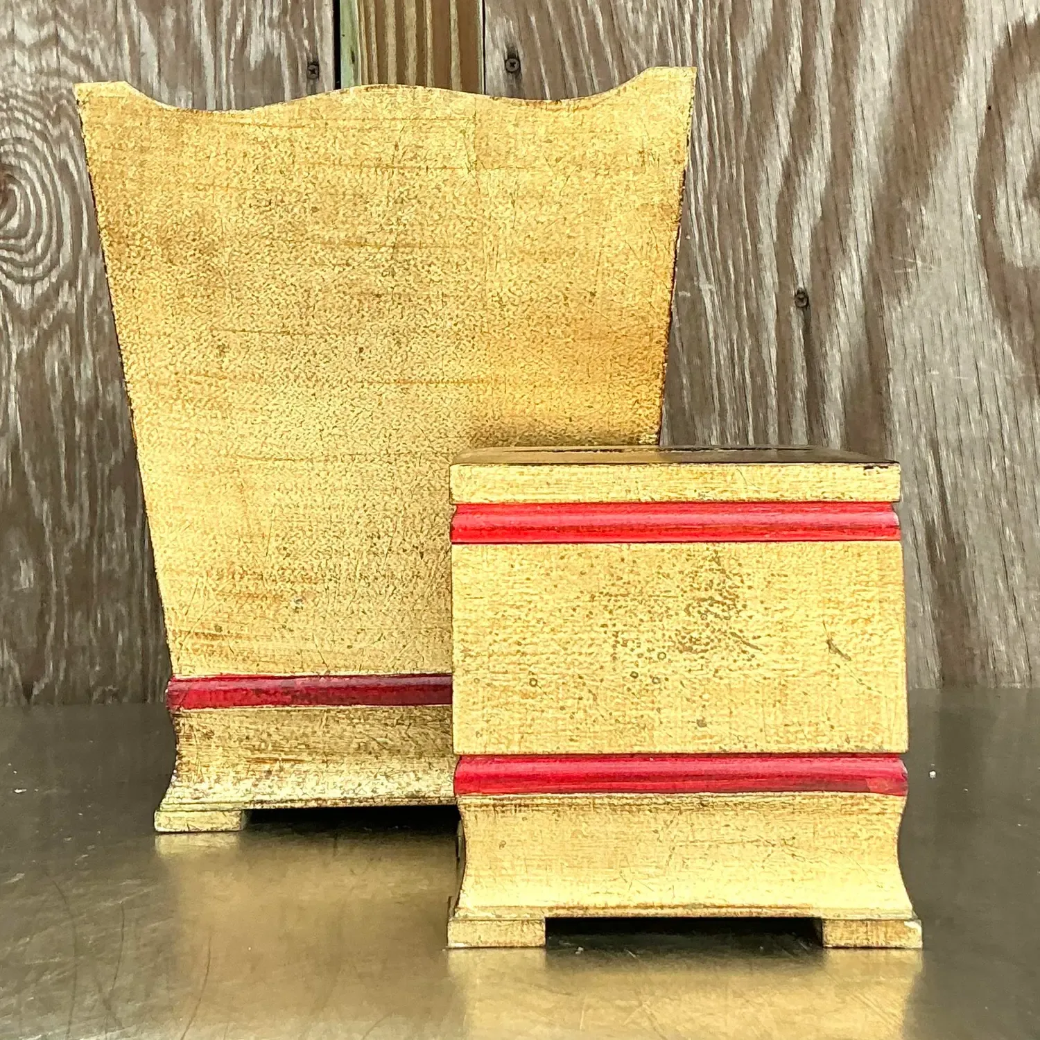 Vintage Italian Gilt Bathroom Accessories - Set of 2 — additional photo 1