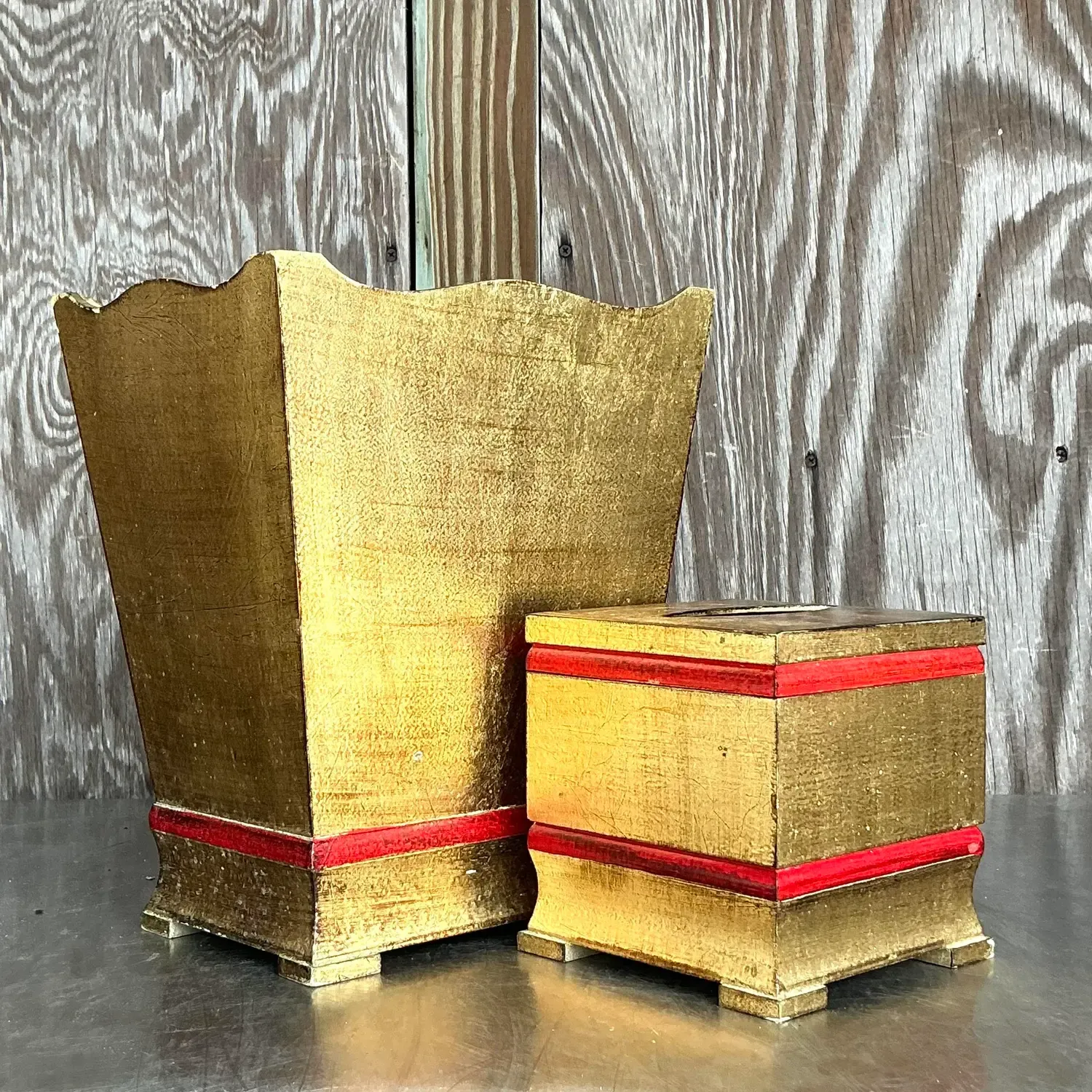 Vintage Italian Gilt Bathroom Accessories - Set of 2 — additional photo 7