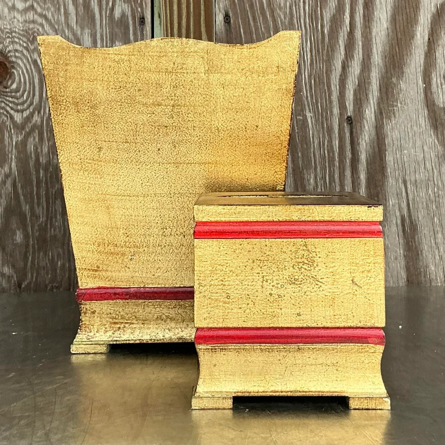 Vintage Italian Gilt Bathroom Accessories - Set of 2 — additional photo 8