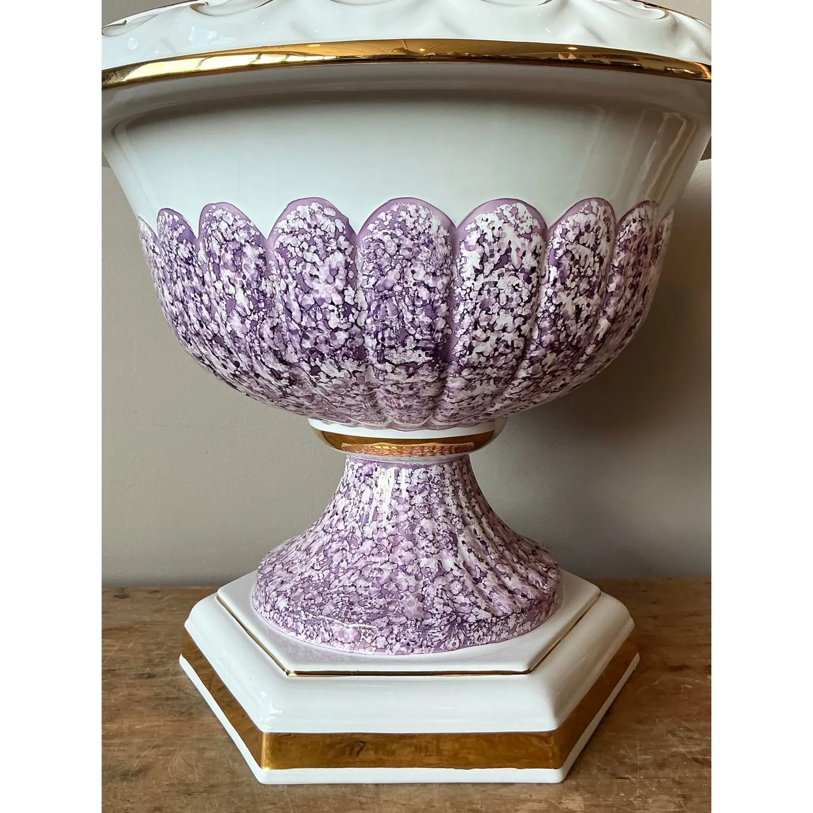 Vintage Italian Gilt Tipped Centerpiece Bowl — additional photo 5