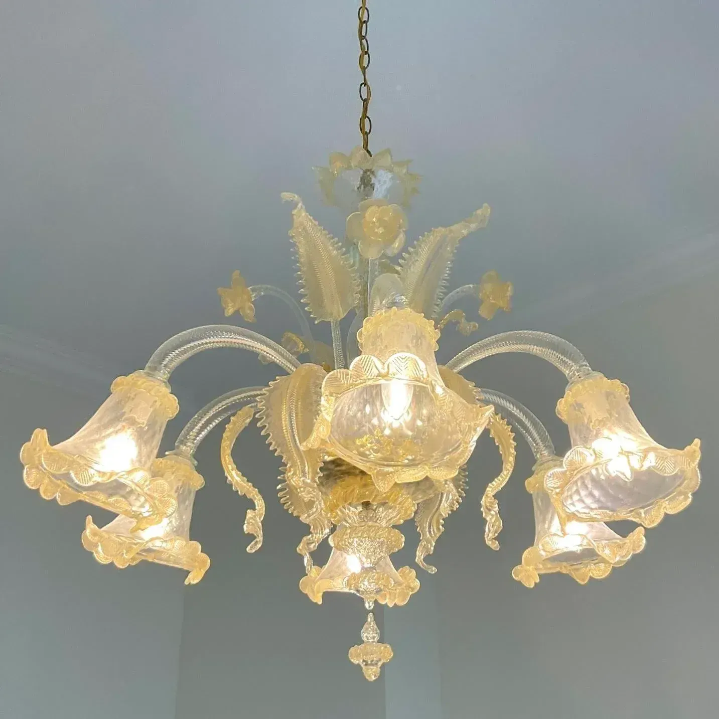 Vintage Italian Glass Floral Chandelier After Murano — additional photo 2
