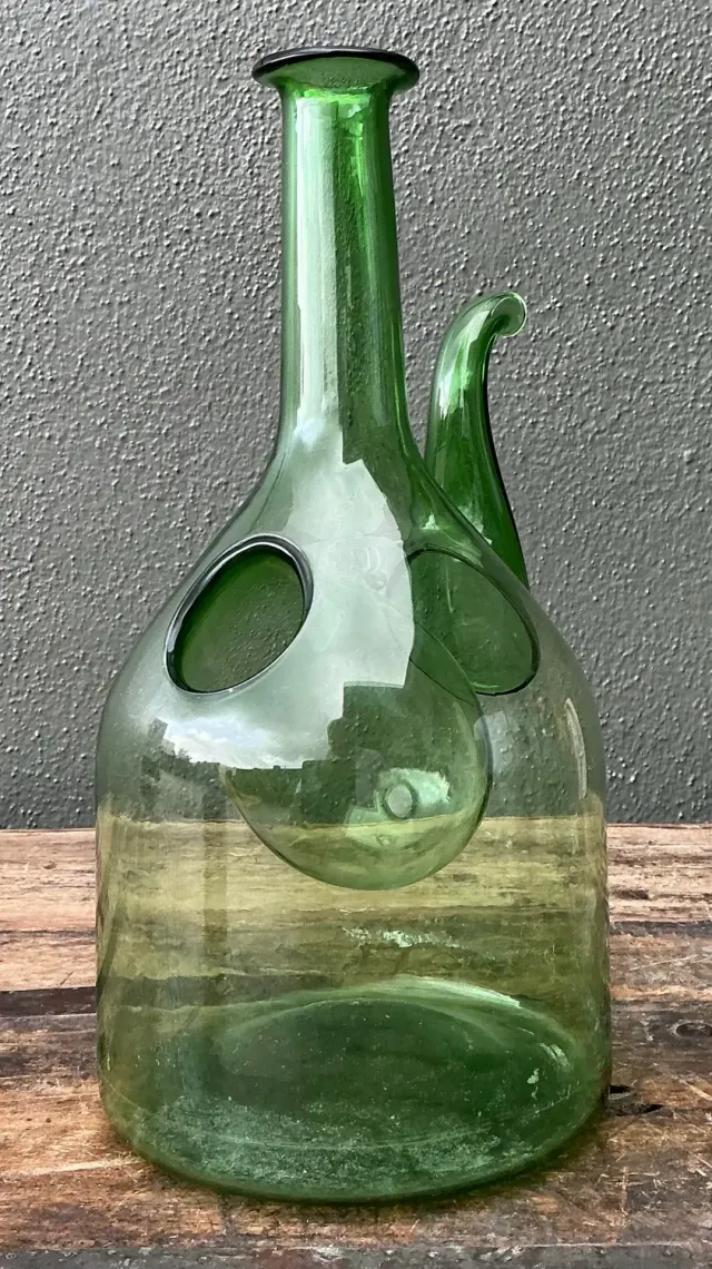 Vintage Italian Glass Wine Decanter — additional photo 4