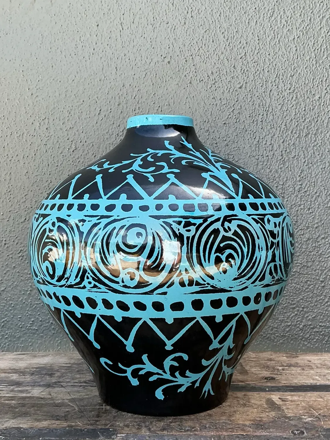 Vintage Italian Glazed Ceramic Urn — additional photo 7