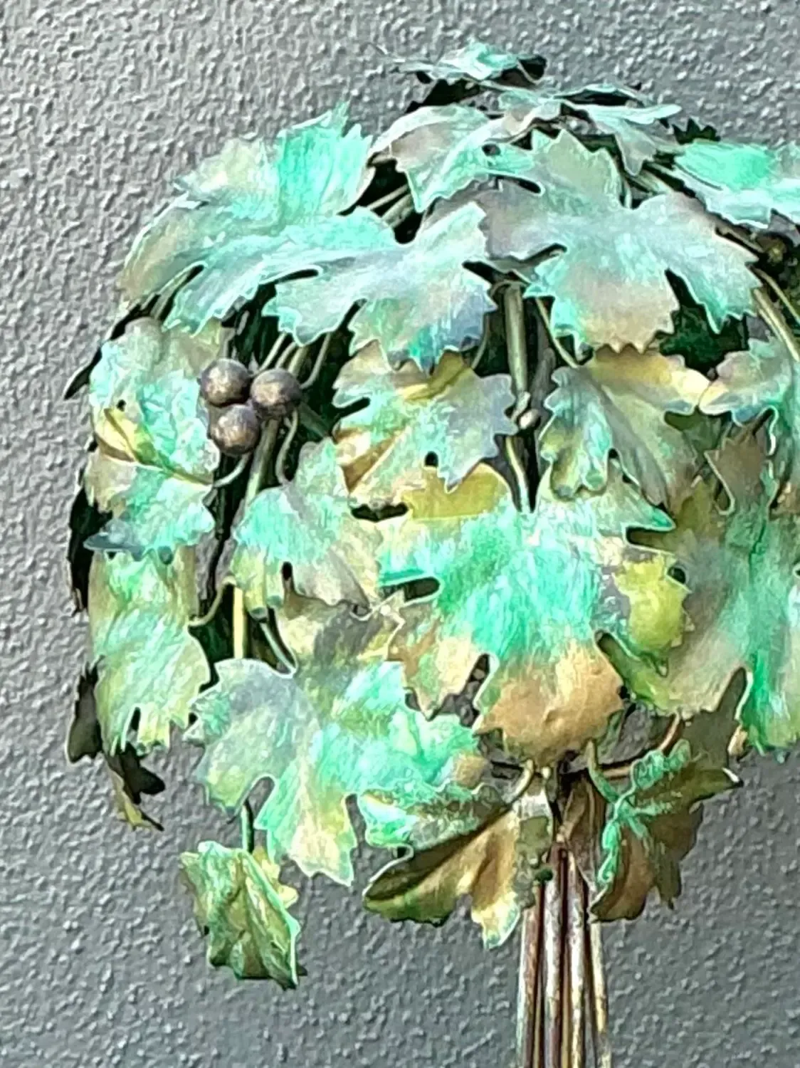 Vintage Italian Grape Leaf Table Lamp — additional photo 4
