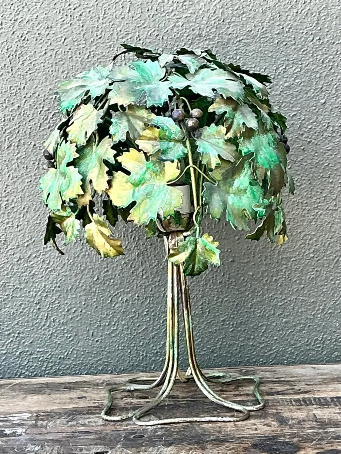 Vintage Italian Grape Leaf Table Lamp — additional photo 6