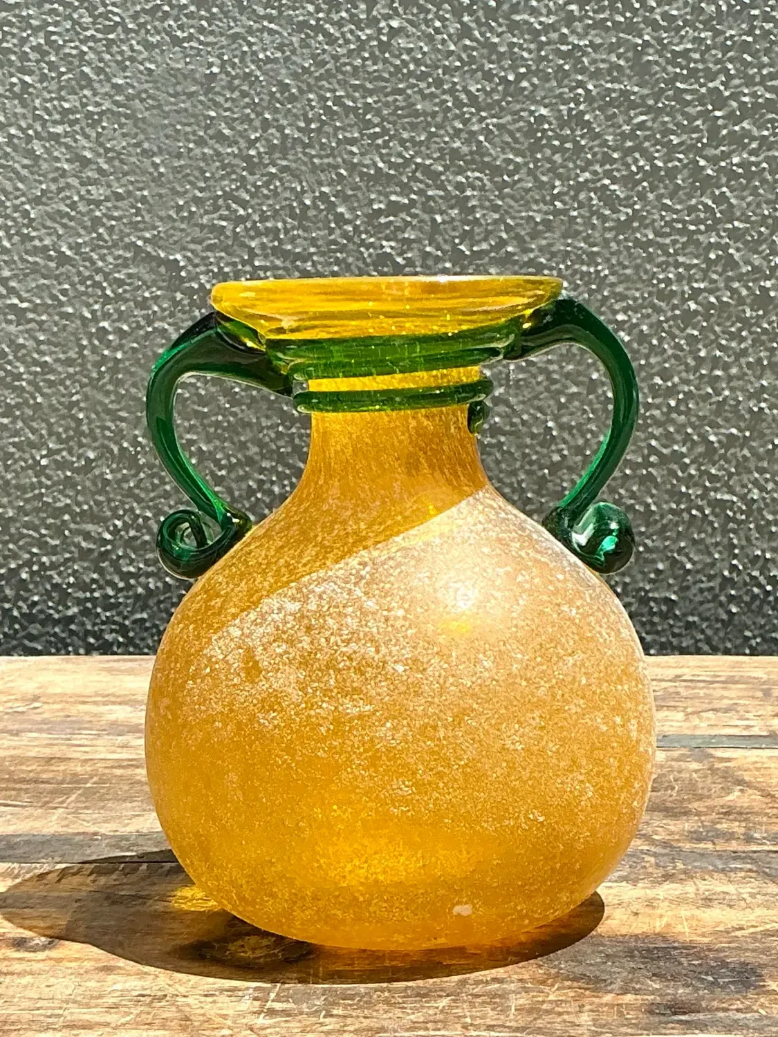 Vintage Italian Hand Blown Glass Vase — additional photo 1