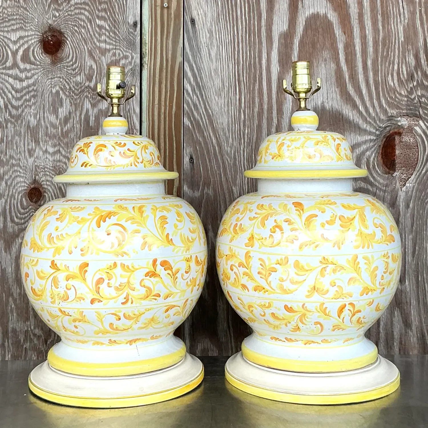 Vintage Italian Hand Painted Ceramic Lamps - a Pair — additional photo 3
