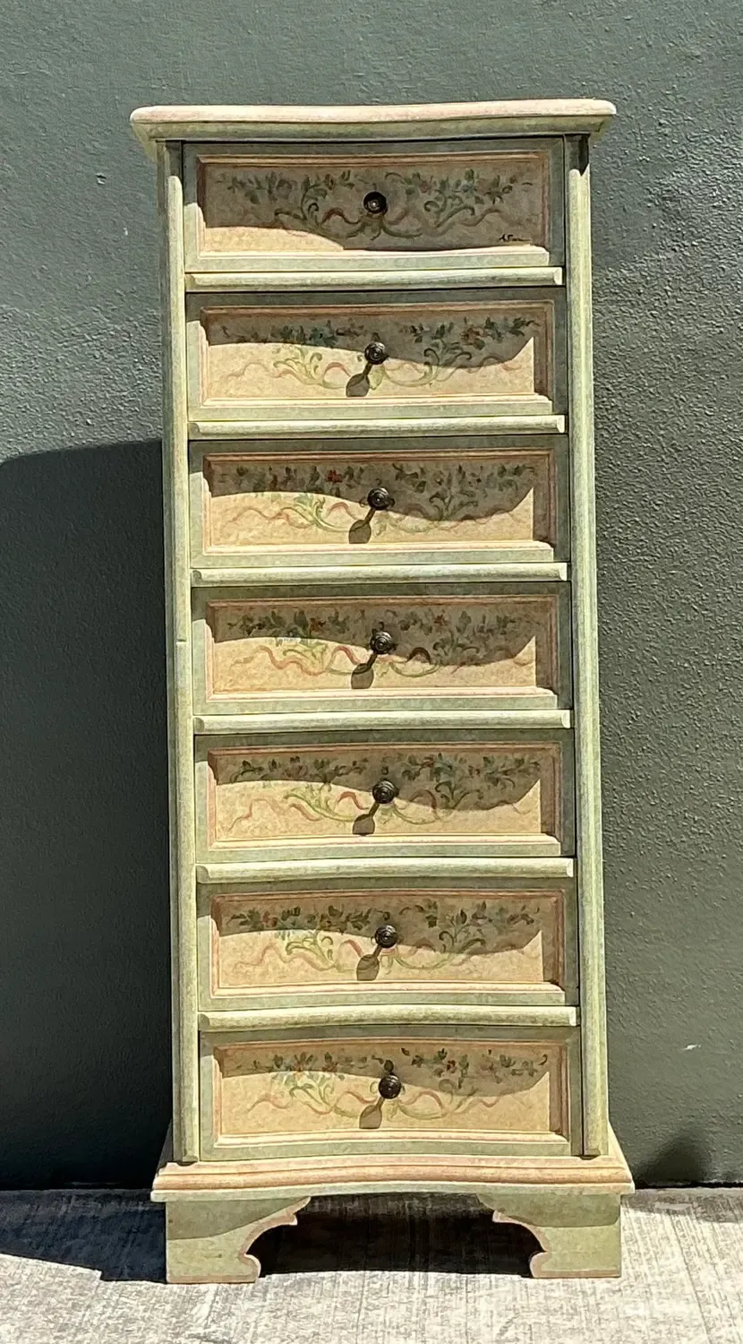 Vintage Italian Hand Painted Ligerie Chest — additional photo 2