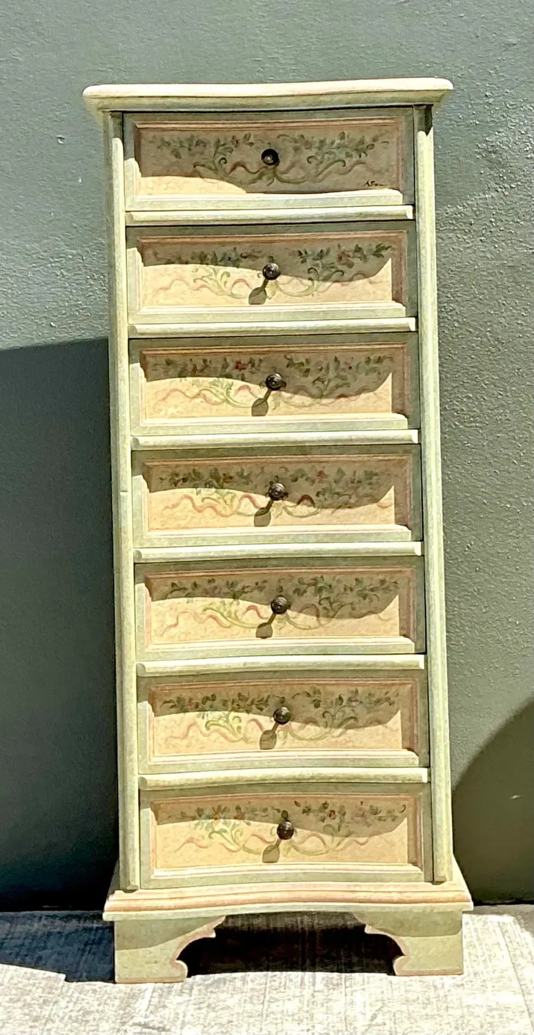 Vintage Italian Hand Painted Ligerie Chest — additional photo 6