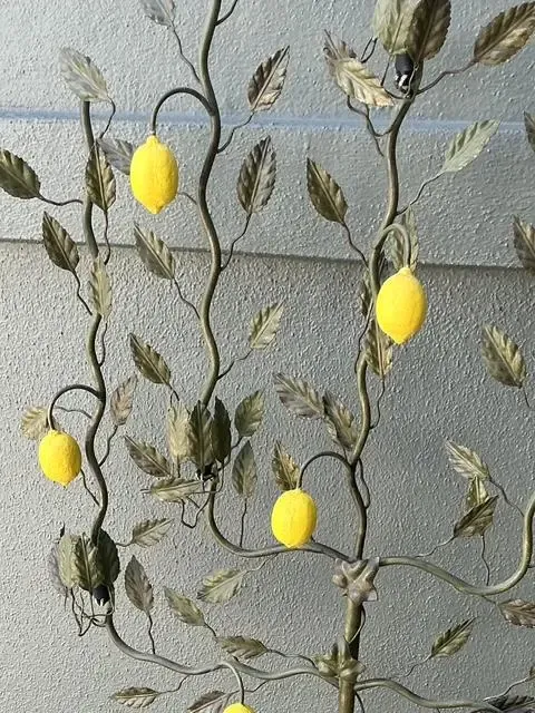 Vintage Italian Lemon Tole Tree Lights - A Pair — additional photo 6