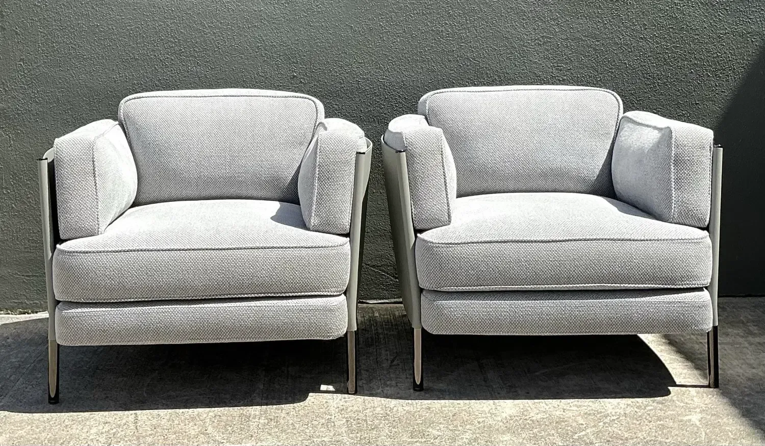Vintage Italian Minotti Leather Frame “Shelley” Lounge Chairs - A Pair — additional photo 4