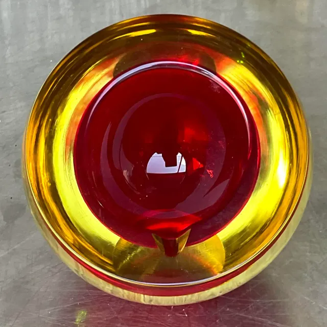 Vintage Italian Murano Sommeroso Attributed Orbe Glass Ashtray — additional photo 2