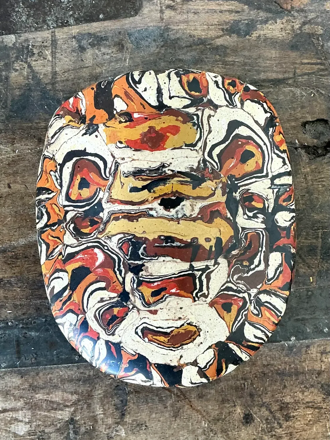Vintage Italian Scagliola Artisanal Pigmented Plaster Turtle Shell - Plaster, 5.5W x 6.25H — additional photo 3
