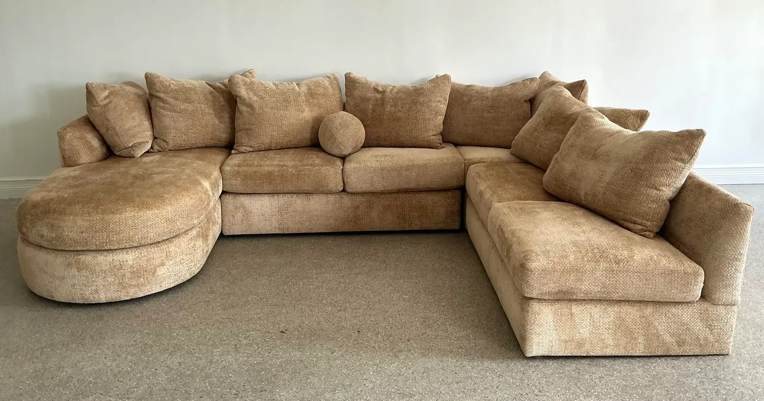 Vintage Kreiss Boucle Chenille Sectional Sofa — additional photo 3