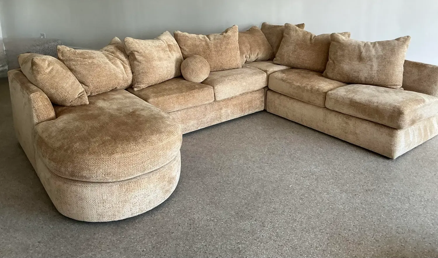 Vintage Kreiss Boucle Chenille Sectional Sofa — additional photo 7