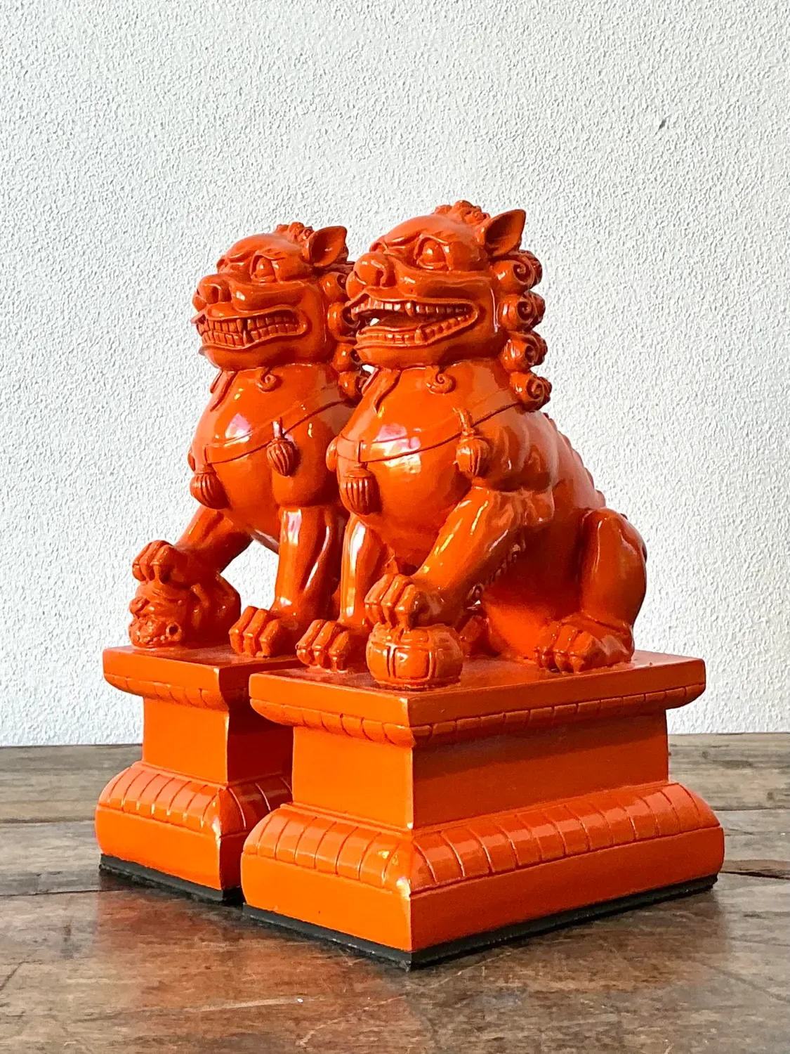 Vintage Lacquered Orange Foo Dogs - A Pair — additional photo 6