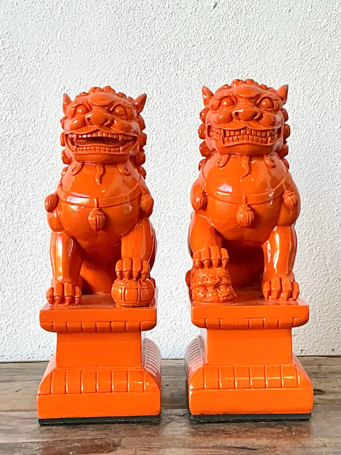 Vintage Lacquered Orange Foo Dogs - A Pair — additional photo 7