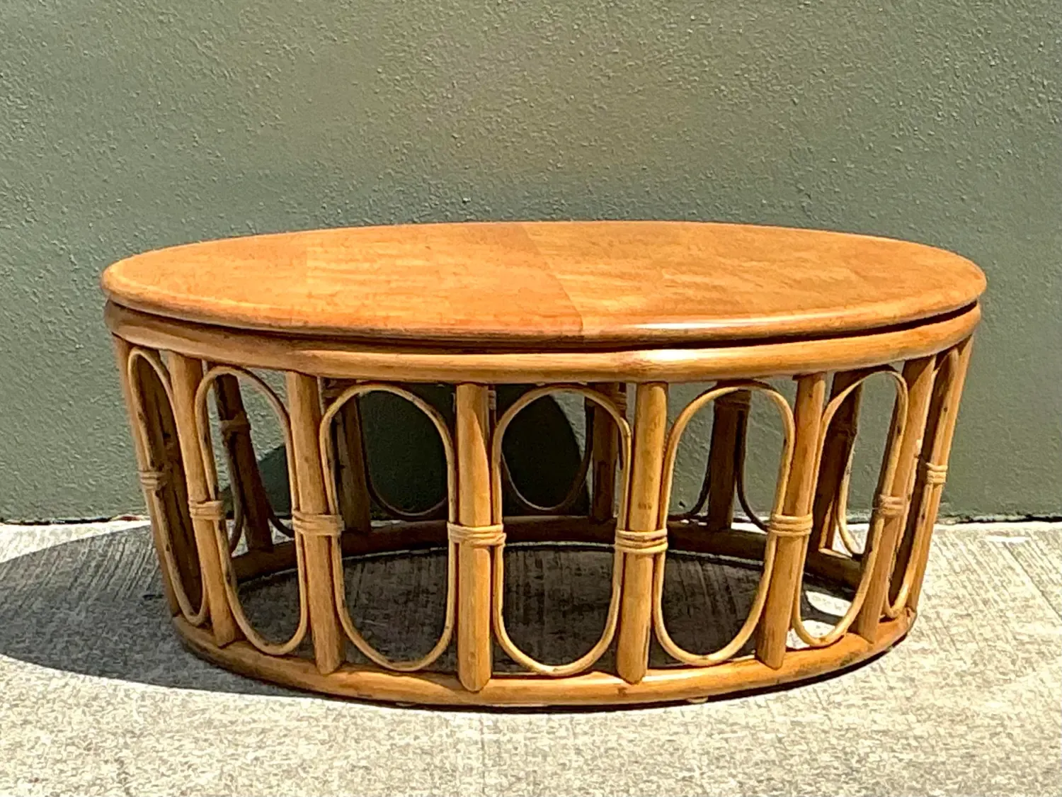 Vintage Looped Rattan Coffee Table — additional photo 5