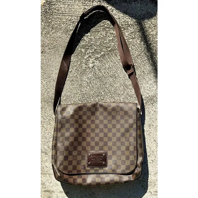 Vintage Louis Vuitton Damier Ebene Messenger Bag — additional photo 2
