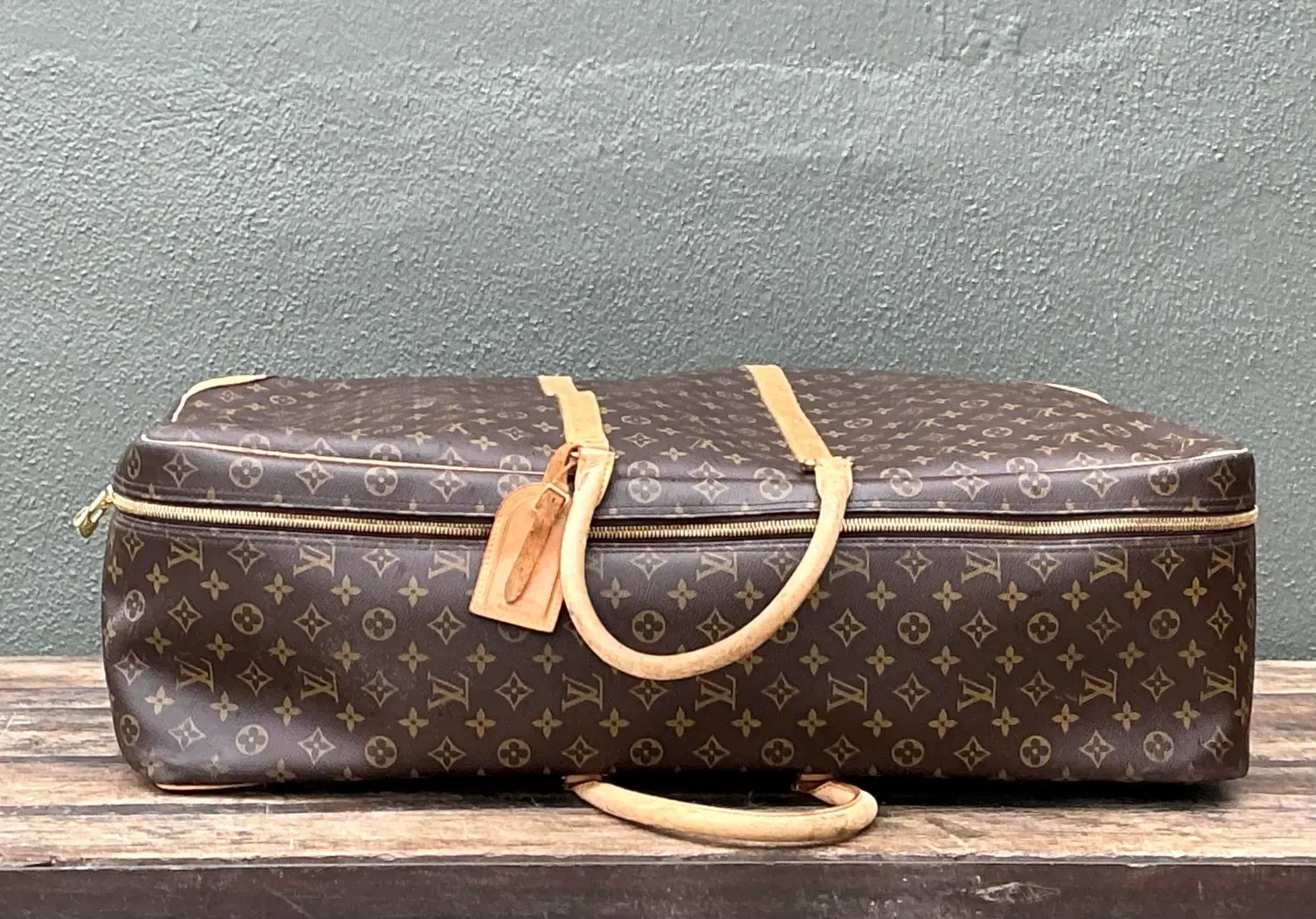 Vintage Louis Vuitton Sirius 70 Soft Sided Suitcase — additional photo 2