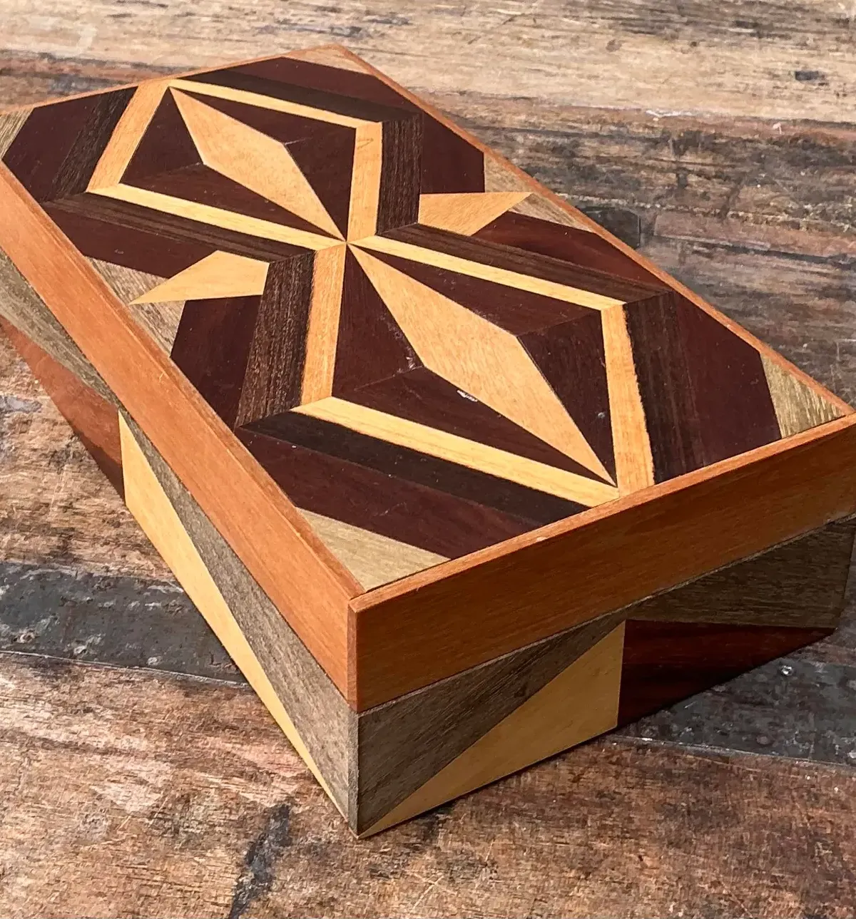 Vintage Marquetry Wood Diamond Box — additional photo 1