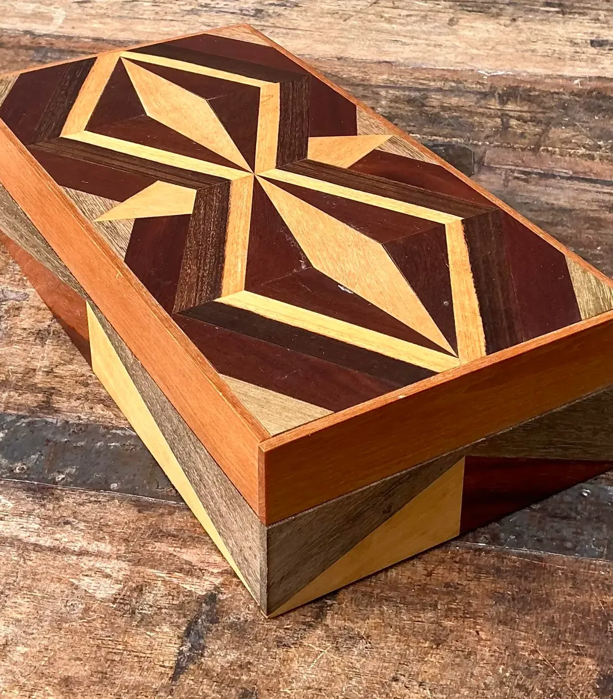 Vintage Marquetry Wood Diamond Box — additional photo 2