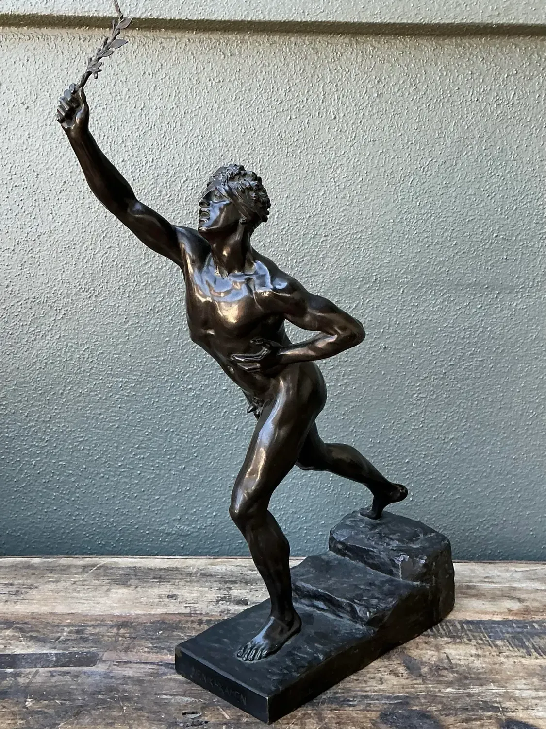 Vintage Max Kruse “Messenger of Victory” Bronze Sculpture of Man — additional photo 3