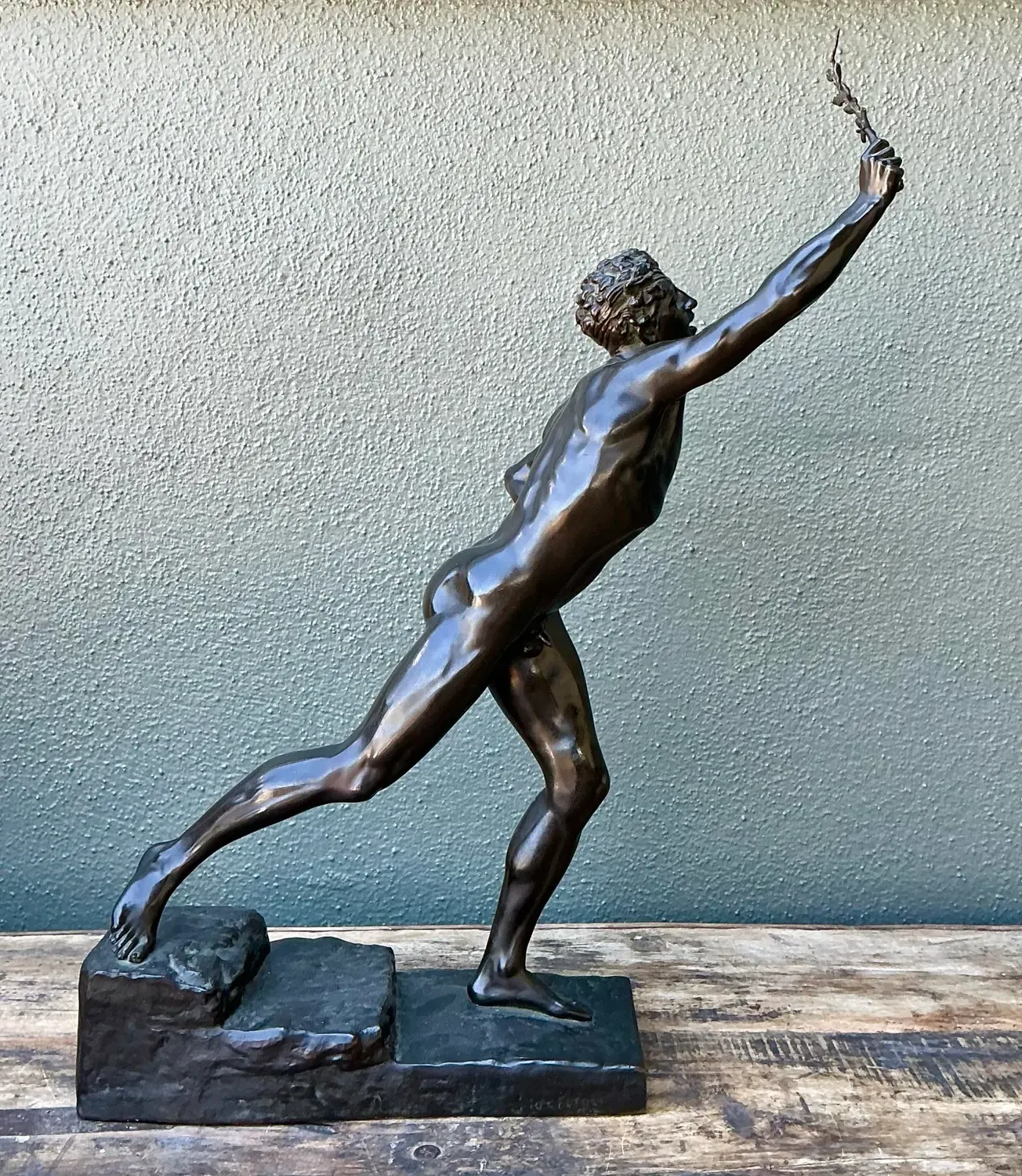 Vintage Max Kruse “Messenger of Victory” Bronze Sculpture of Man — additional photo 8
