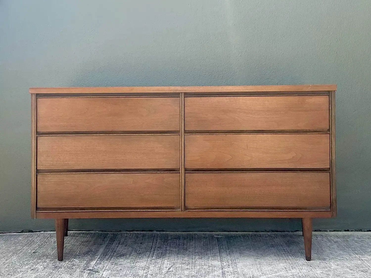 Vintage MCM Bassett 6 Drawer Dresser — additional photo 2