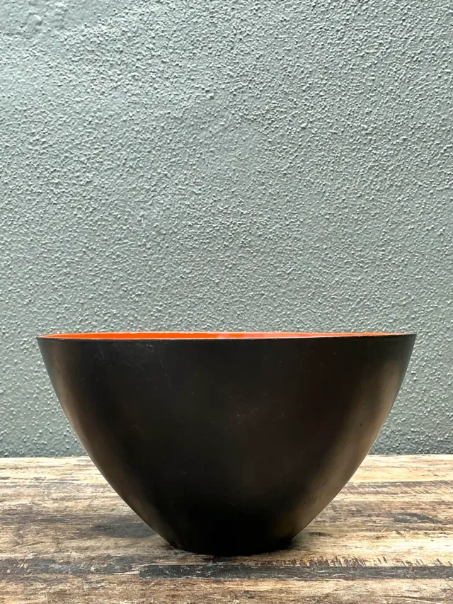 Vintage MCM Enamel Bowl — additional photo 5