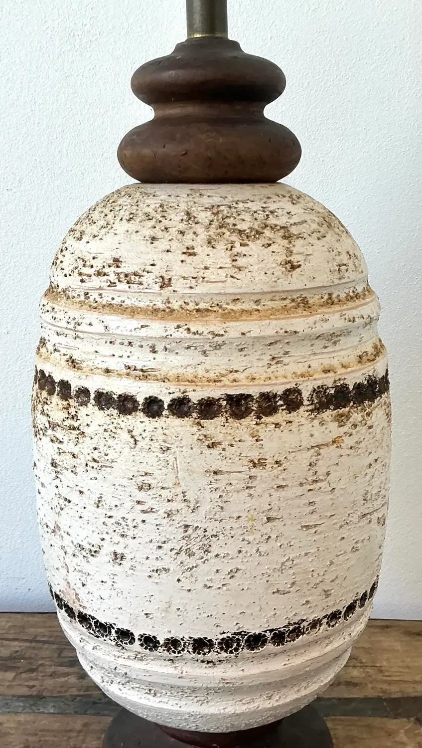 Vintage MCM Lava Glaze Lamp — additional photo 2