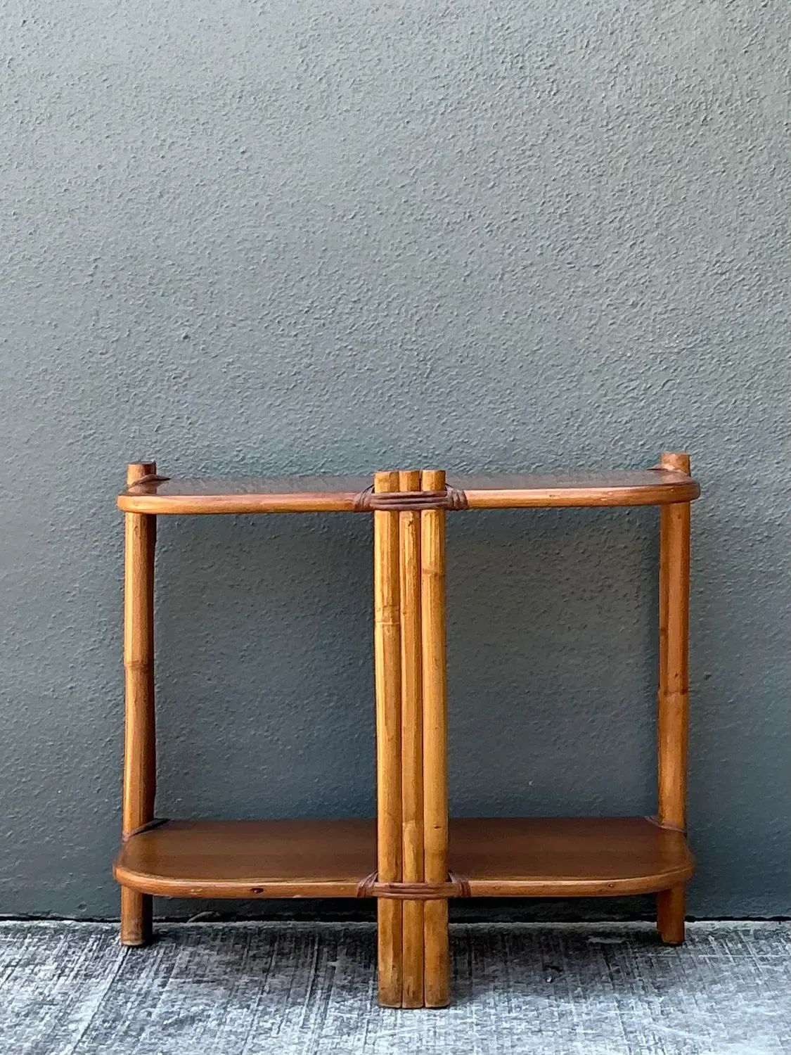 Vintage MCM Rattan Side Table — additional photo 2