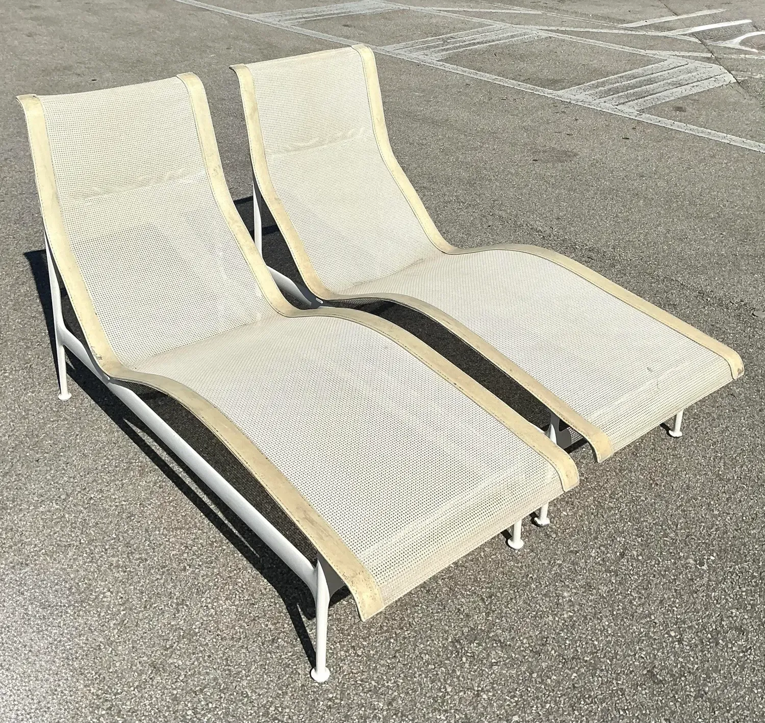 Vintage MCM Richard Schultz for Knoll 1966 Chaise Lounge - A Pair — additional photo 5