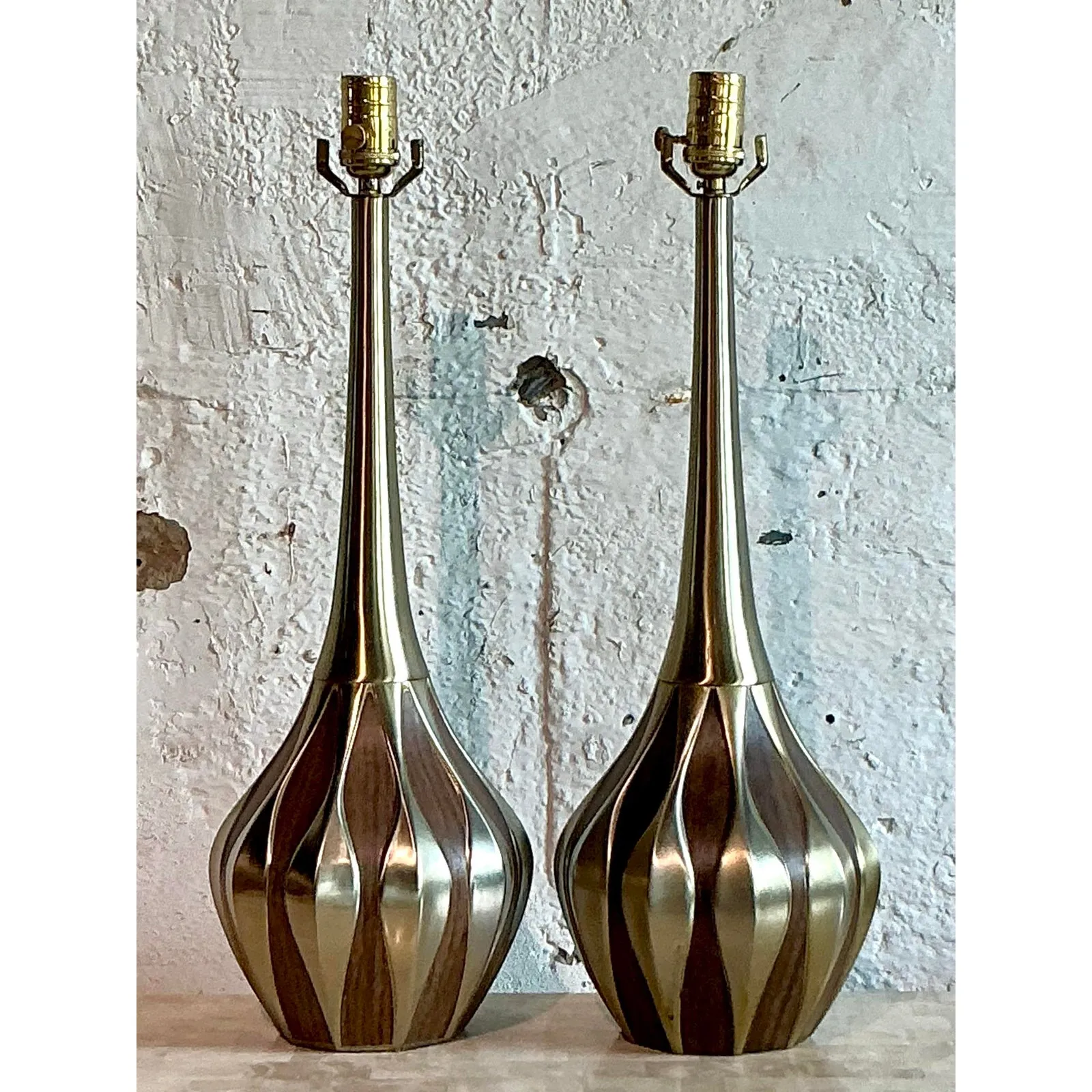 Vintage Mid-Century Modern Heyco Genie Bottle Lamps - a Pair — additional photo 3