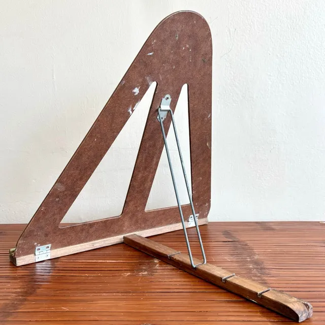 Vintage Mid-Century Modern Wolsey Masonite Table Top Easel — additional photo 3