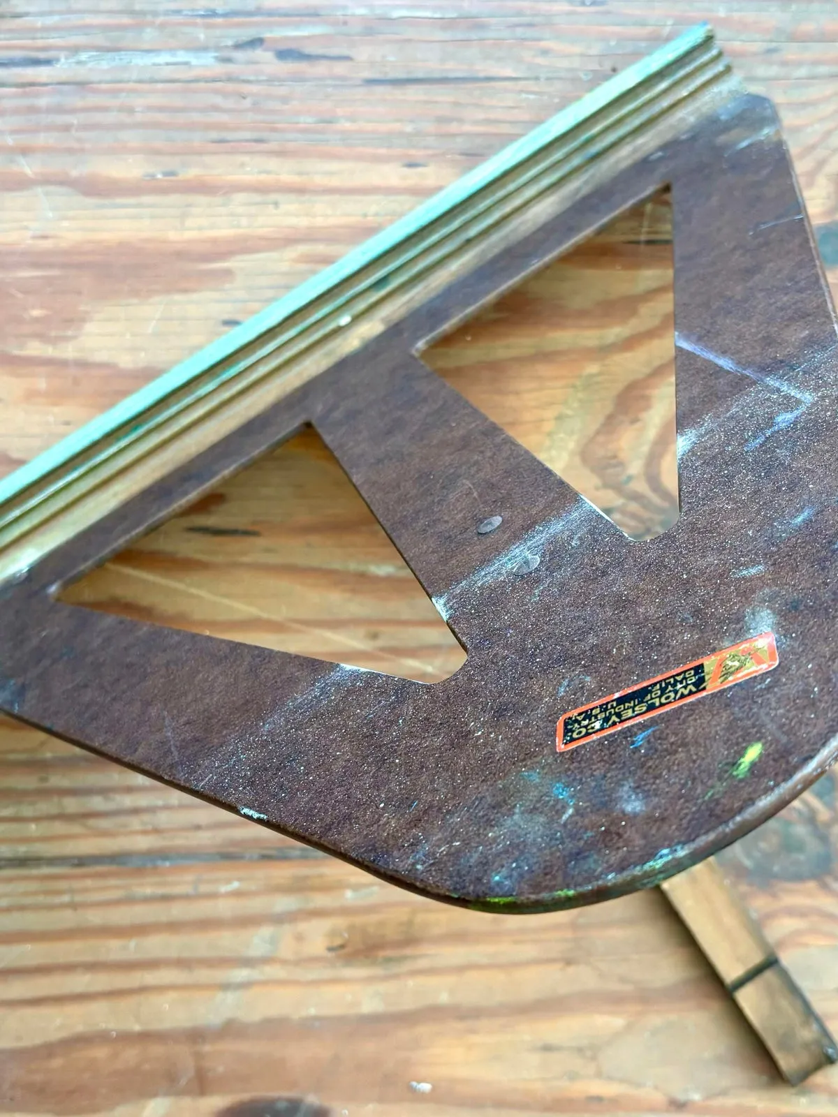 Vintage Mid-Century Modern Wolsey Masonite Table Top Easel - Top view