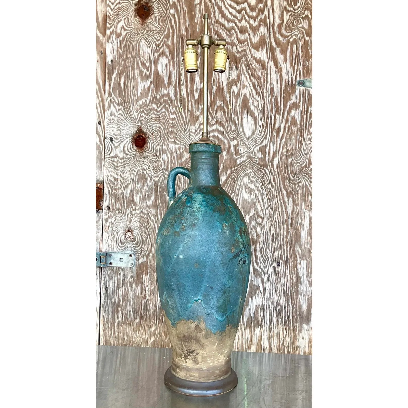 Vintage Midcentury Lava Glaze Table Lamp — additional photo 3