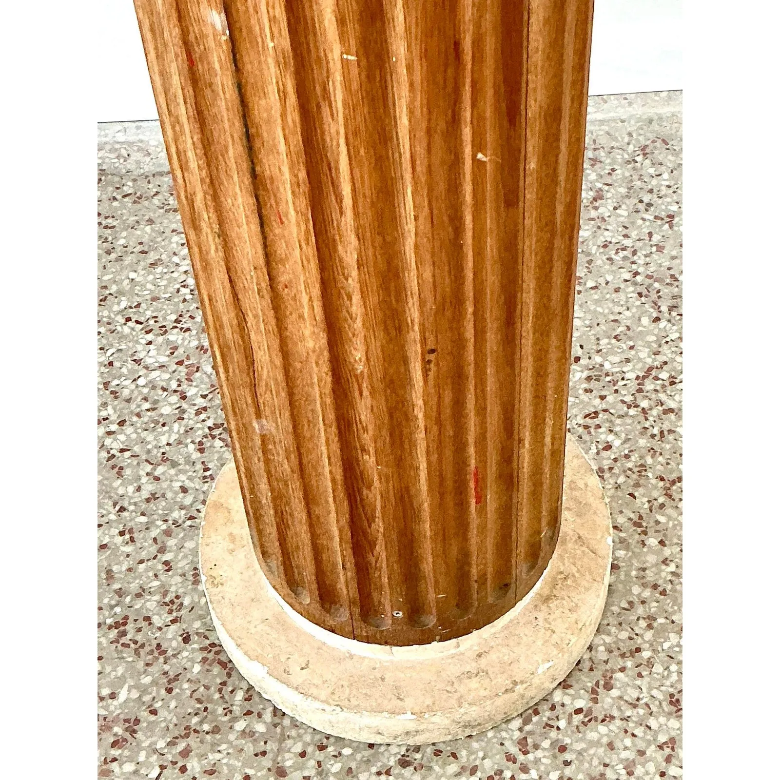 Vintage Monumental Carved Column Lamp With Dolce and Gabbana Paper Shade — additional photo 3