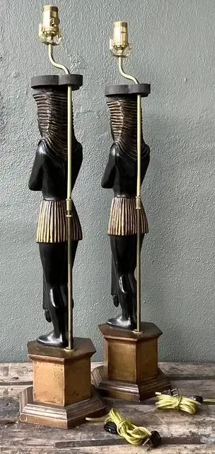 Vintage Monumental Ebonized Pharaoh Table Lamps - A Pair — additional photo 4