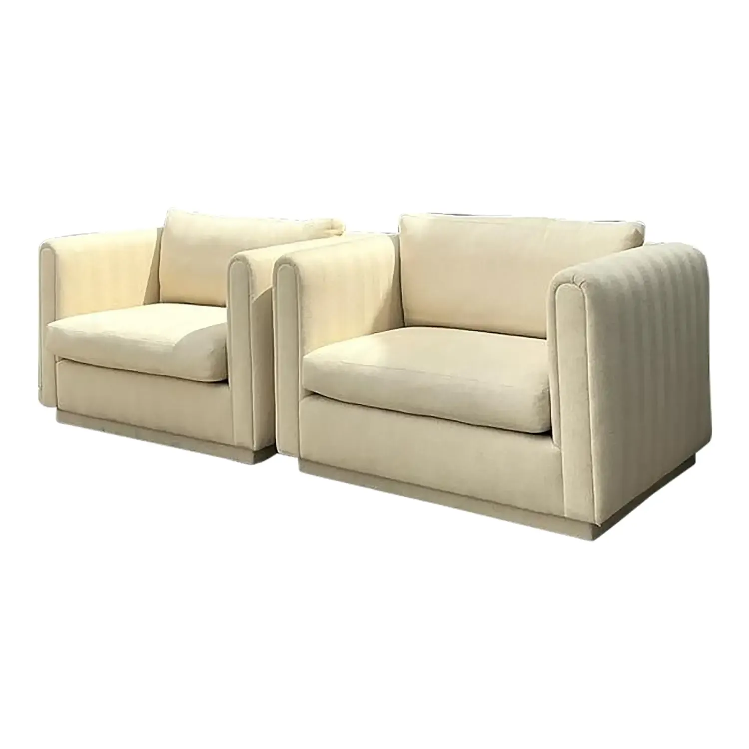 Vintage Monumental Lounge Chairs After Charles Pfister for Knoll — additional photo 3