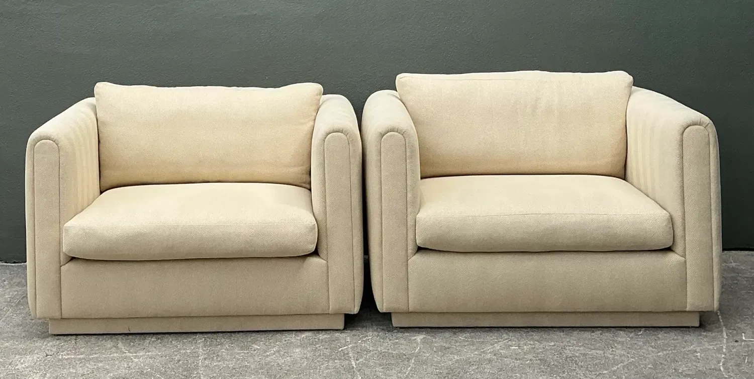 Vintage Monumental Lounge Chairs After Charles Pfister for Knoll — additional photo 8