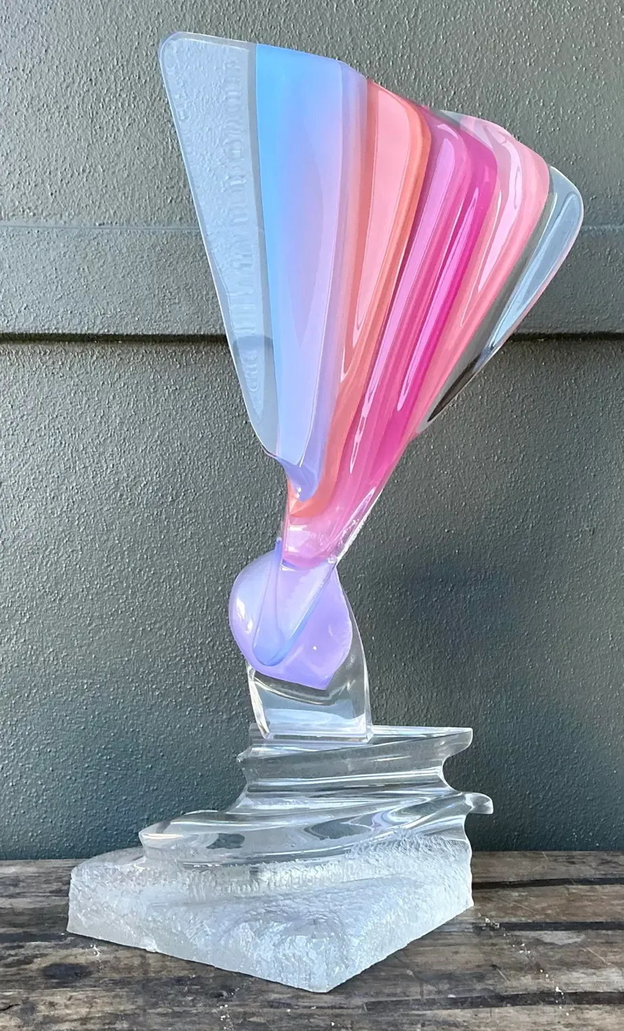 Vintage Monumental Lucite Fan Sculpture — additional photo 4