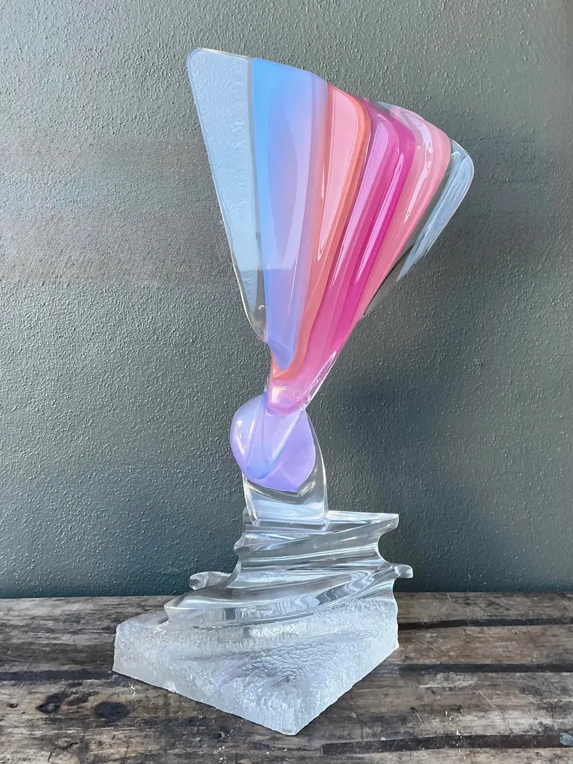 Vintage Monumental Lucite Fan Sculpture — additional photo 5
